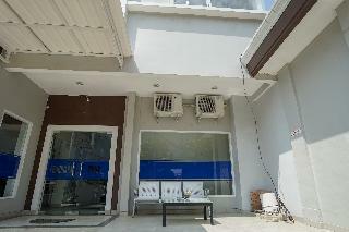 Hotel Oyo 958 Penginapan Timur