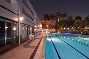 Holiday Garden Hotel