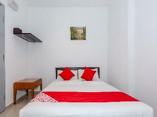 Oyo 1090 Hollitel Hotel Melaka