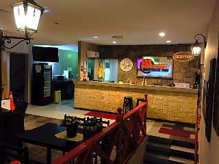 Hotel 91 Street Boutique Inn
