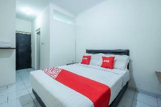 Oyo 1876 Fortuna Residence