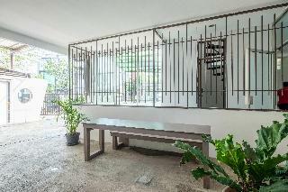 Oyo 1876 Fortuna Residence