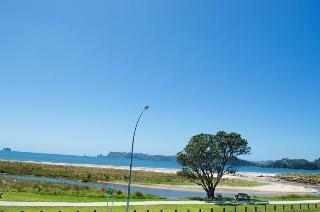 Hotel Admiralty Lodge