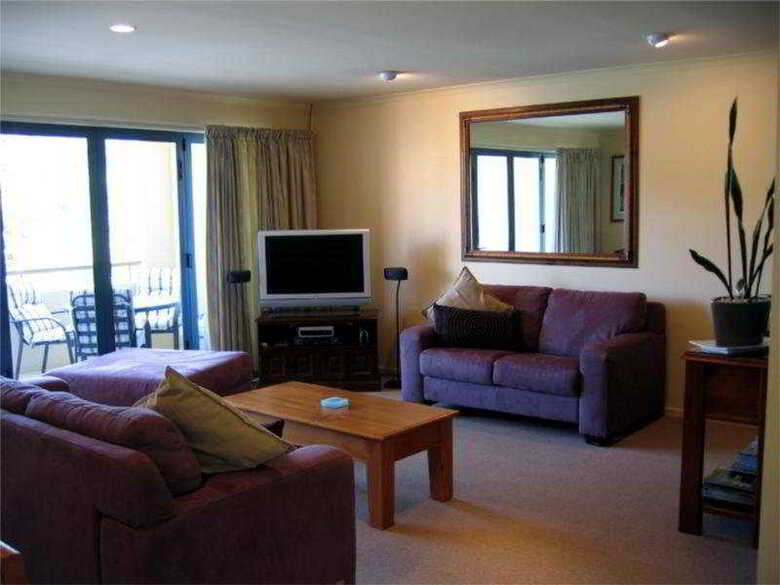 Hotel Apartments On The Waterfront