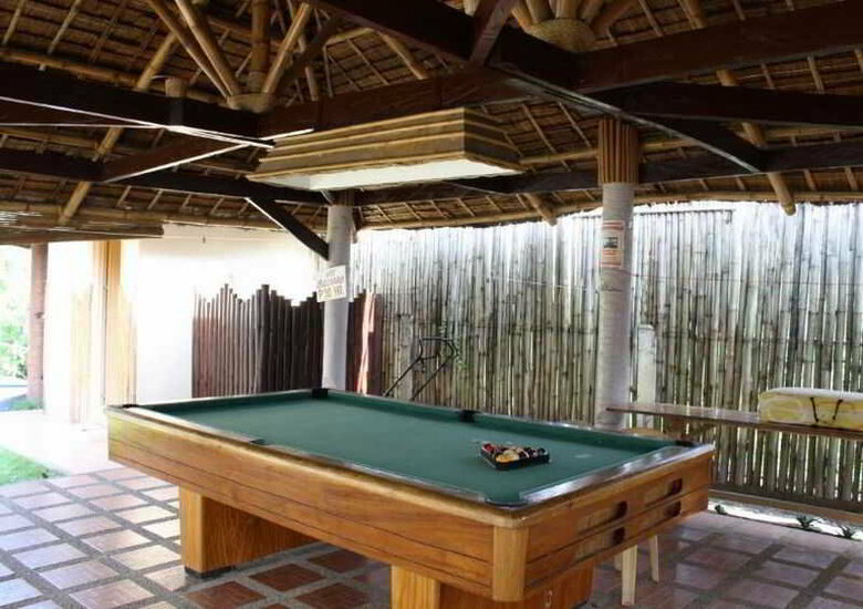 Hotel Dumaguete Springs Beach Resort