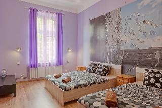 Aparthotel Queens Apartments