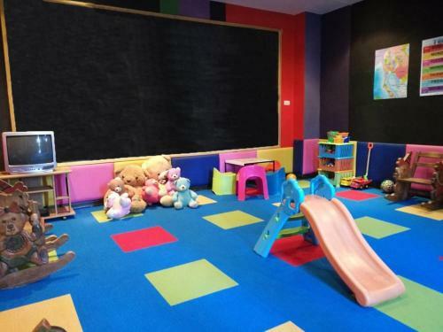 Hotel All Seasons Naiharn Phuket