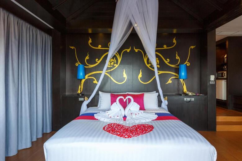 Hotel Aquamarine Resort & Villa