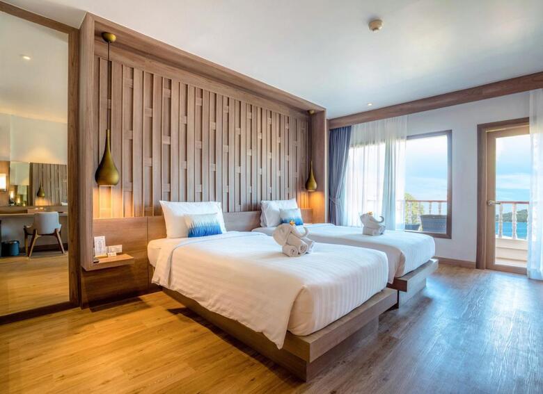 Hotel Aquamarine Resort & Villa