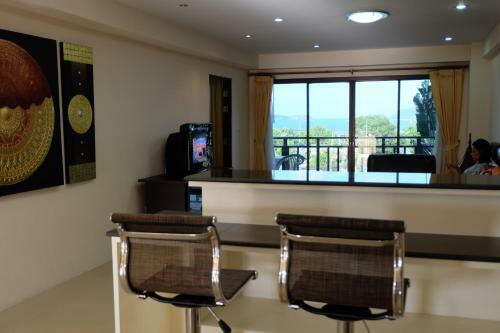 Apartamentos Rawai Seaview Condominium Phuket