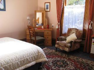 Hotel Ugbrooke Country Estate