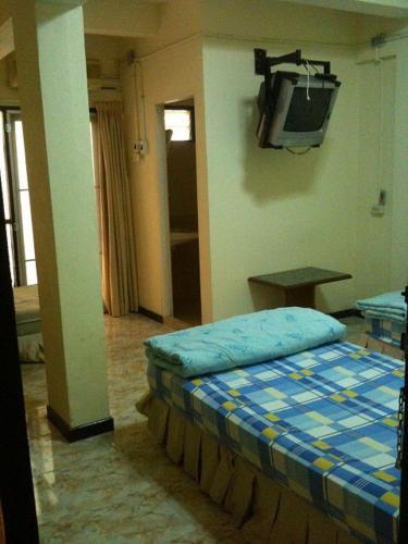 Hostal Suayai Guesthouse
