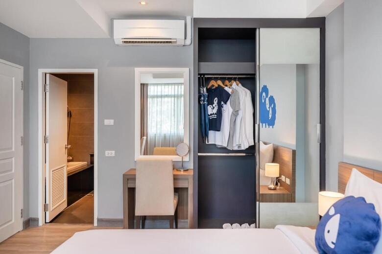 Bed & Breakfast Demeter Residences Suites