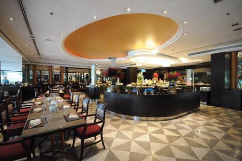 Chaophya Park Hotel, Bangkok