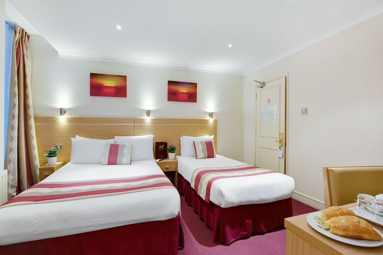 Hotel Queens Park