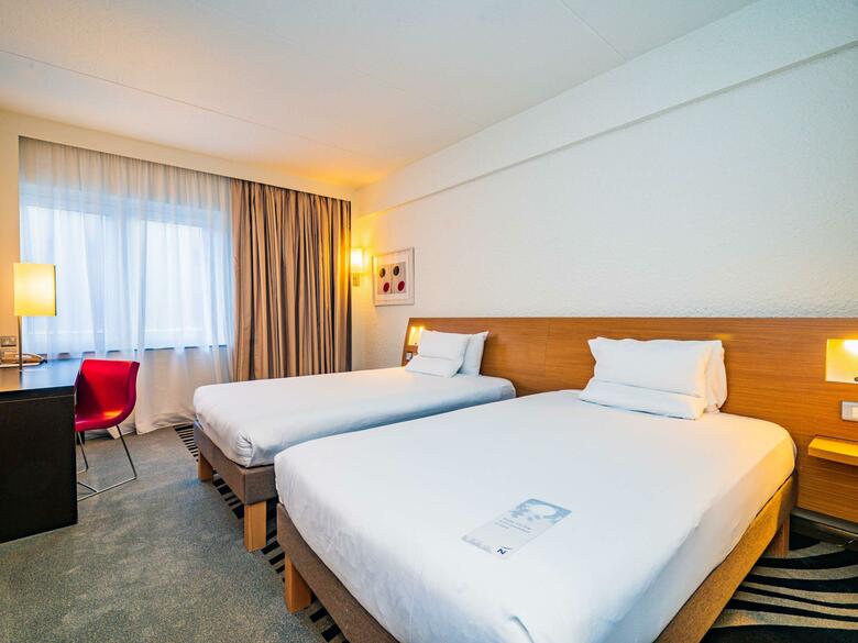 Hotel Novotel London West