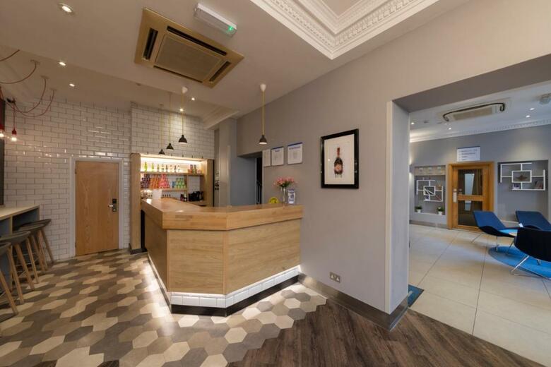 Hotel Holiday Inn Express London Victoria