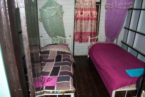 Hostal Phiman Riverview Guesthouse