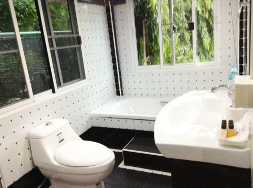 Panida Suite Hotel