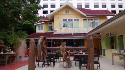 Panida Suite Hotel