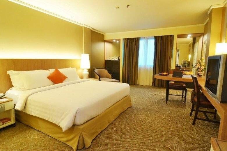 Hotel Royal Princess Larn Luang