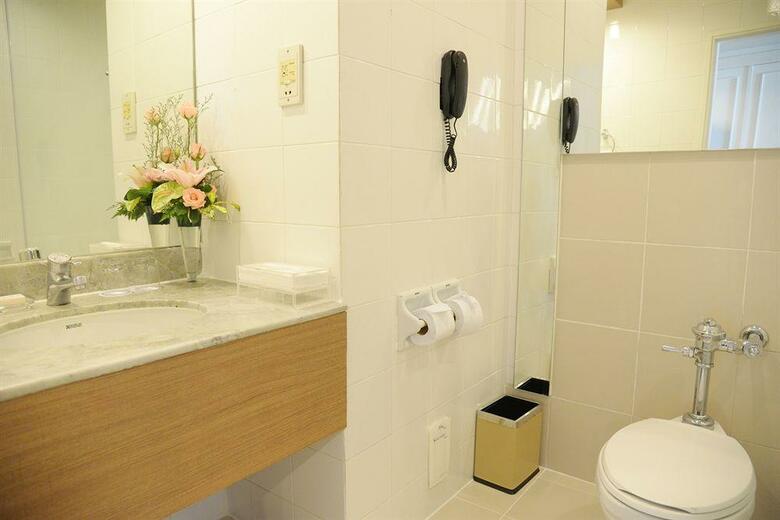 Hotel Royal Princess Larn Luang