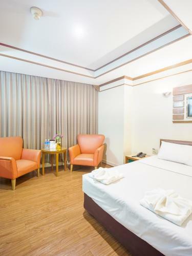 Bavana Hotel