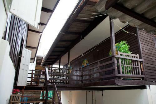 Hostal Chok Dee Guesthouse II