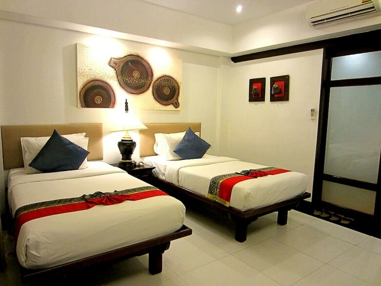 Hotel Yantarasri Resort