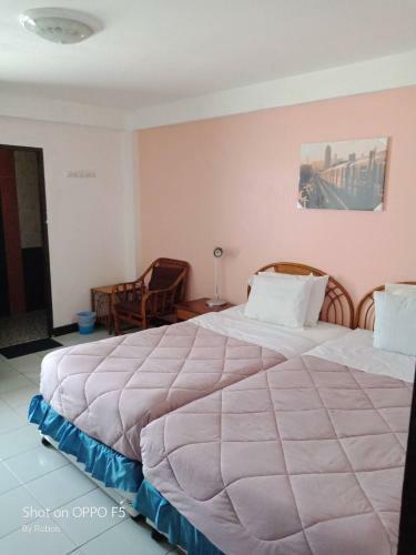 Hostal V.i.p. House