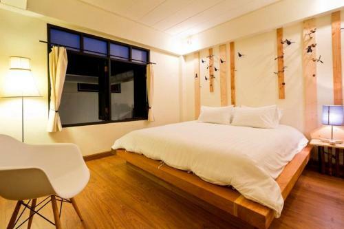 Early Bird Bed & Breakfast