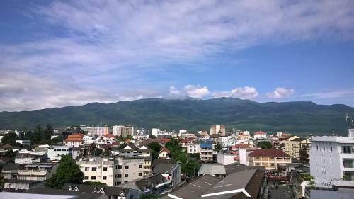 Inthanin Hotel