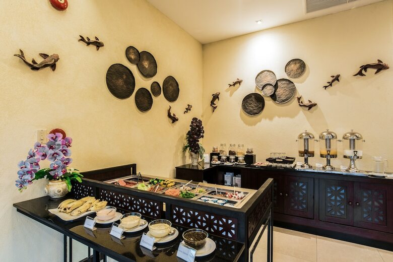 De Chai The Colonial Hotel