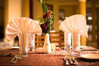 Hotel Masailand Safari & Lodge