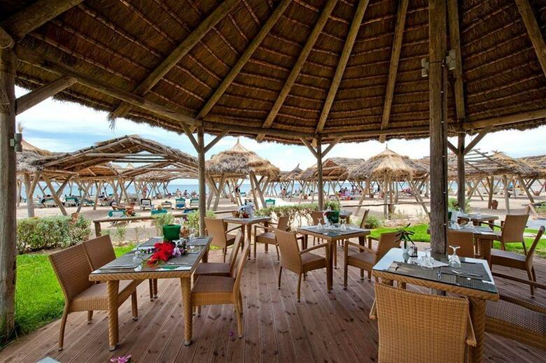 Hotel The Orangers Beach Resort And Bungalows