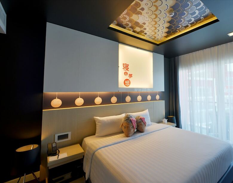 Sleep With Me Hotel Design Hotel @ Patong