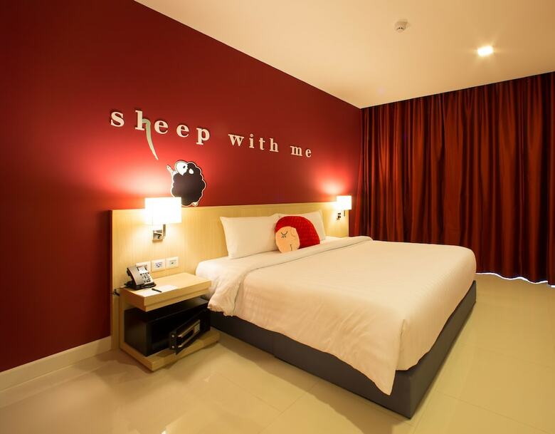 Sleep With Me Hotel Design Hotel @ Patong