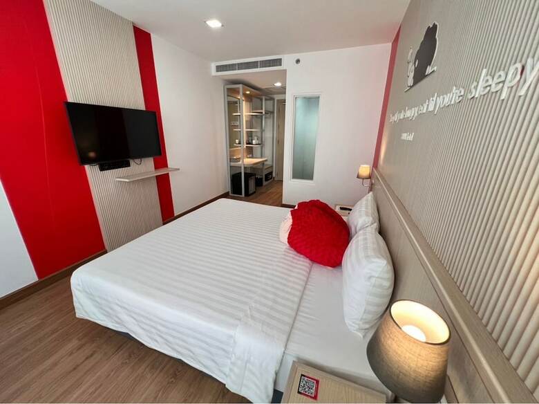 Sleep With Me Hotel Design Hotel @ Patong