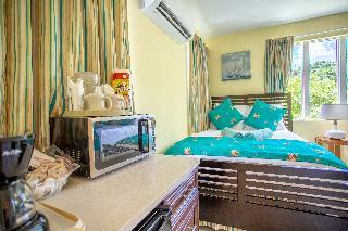 Hotel Sebastians On The Beach