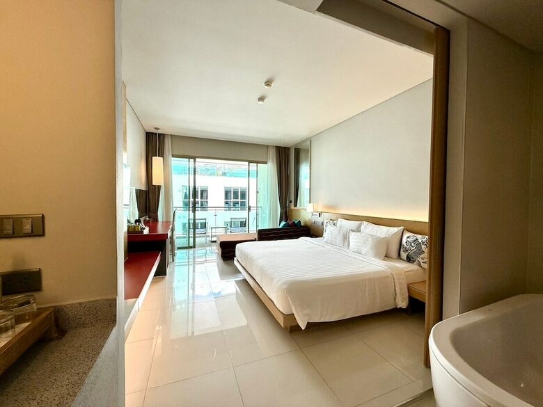 Hotel The Kee Resort & Spa