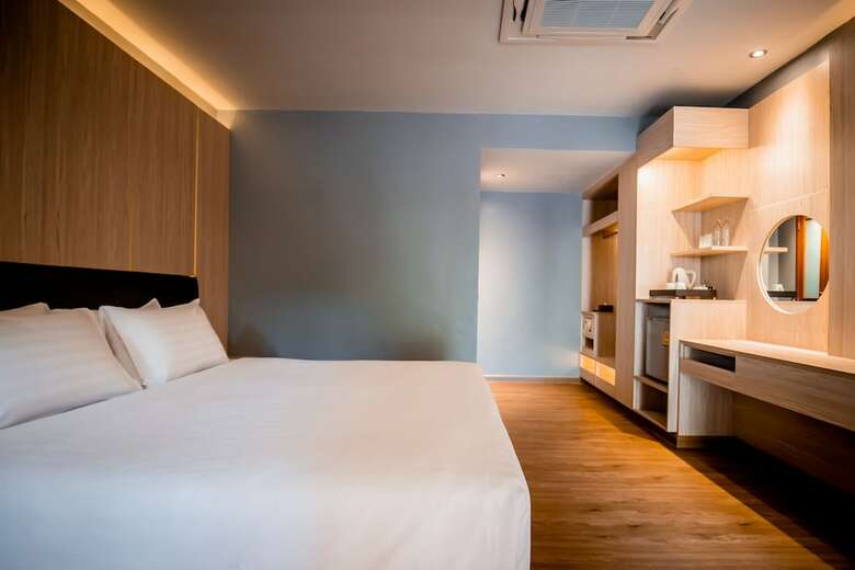 Hotel Thanthip Beach Resort