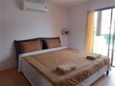 Hostal Happy Guest House