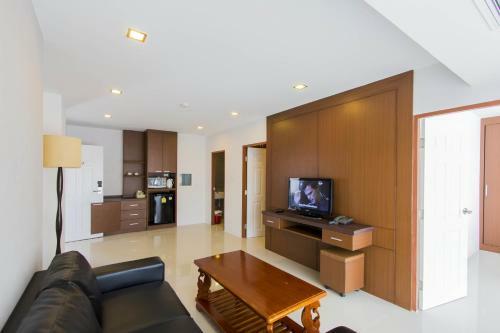 Hotel Baan Lukkan Patong Resort