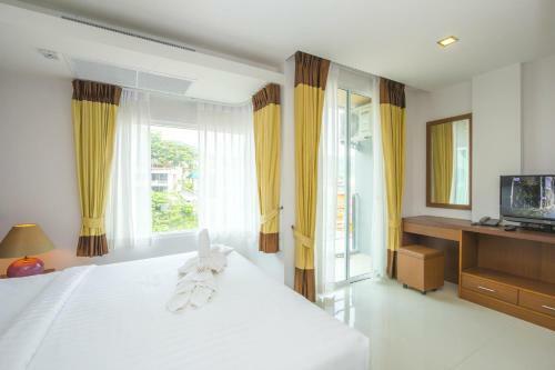 Hotel Baan Lukkan Patong Resort