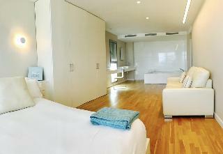 Meraki Beach Hotel