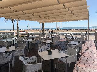 Meraki Beach Hotel