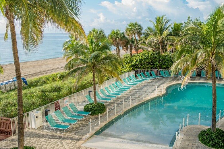 Hotel Doubletree Ocean Point Resort & Spa