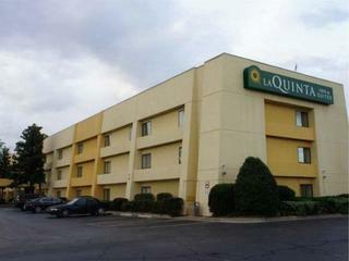 Hotel Ramada Columbia Fort Jackson Area