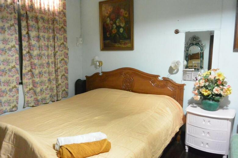Hostal King's Home Hua Hin Homestay