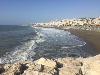 Apartment In Torremolinos, Malaga 103584